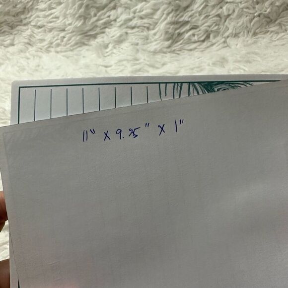 Wedding Planner 9x11 Hardcover Organizer for the Bride to Be NEW - Picture 10 of 10